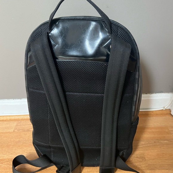 Louis VUITTON Josh Graphite Backpack - Picture 3 of 5